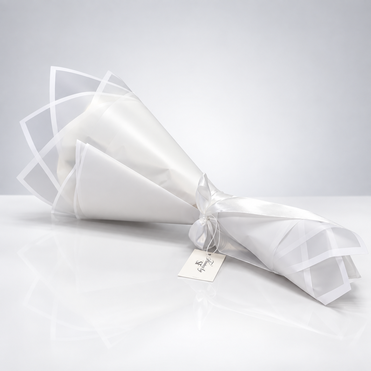 Weißes Rosenbouquet