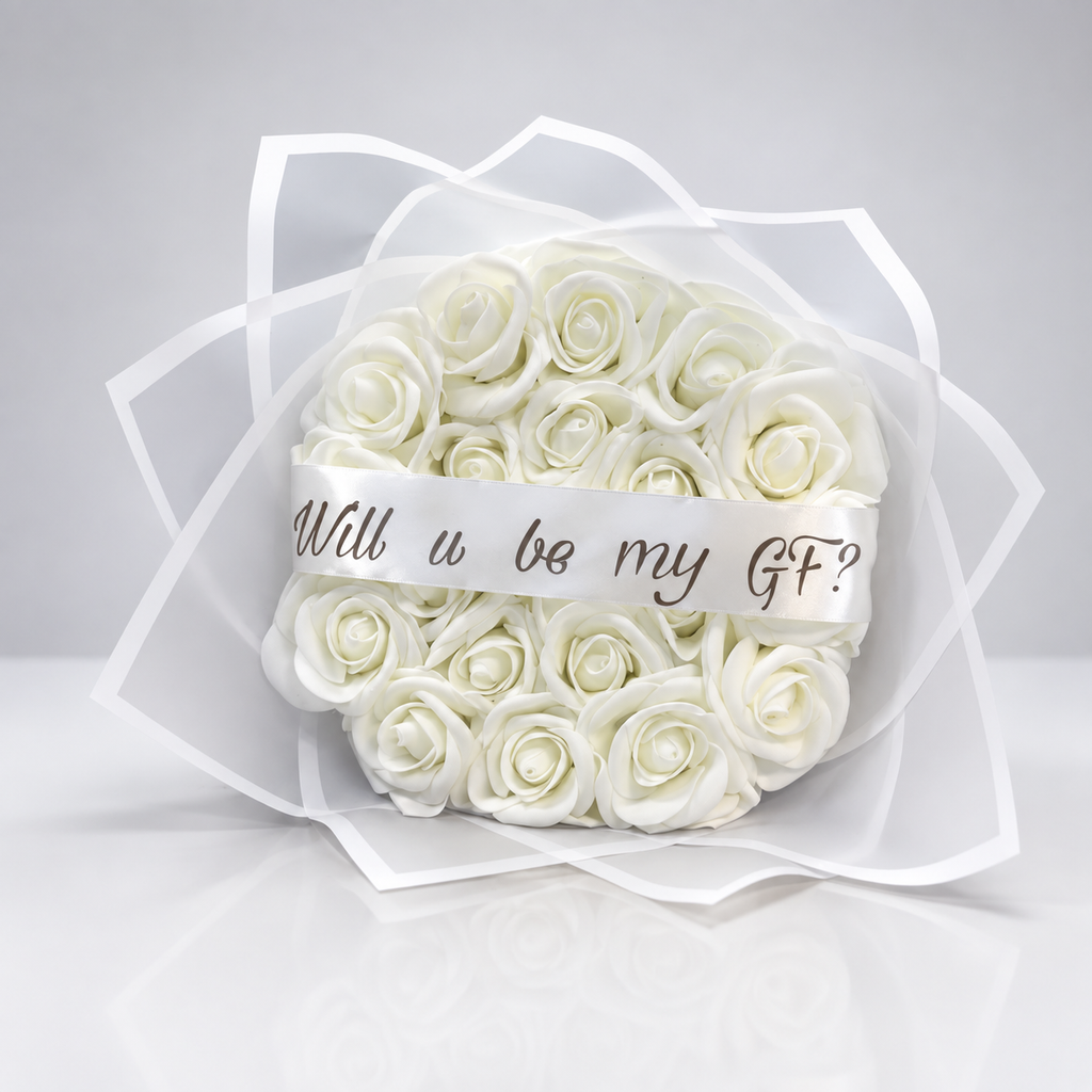 Weißes Rosenbouquet