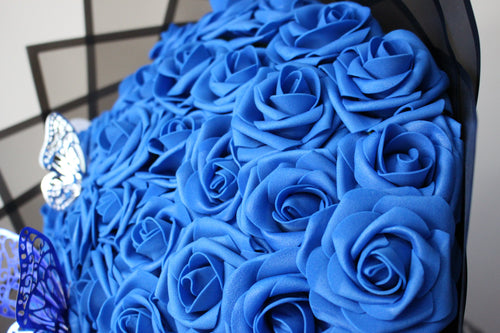 Blau - Rosen Bouquet